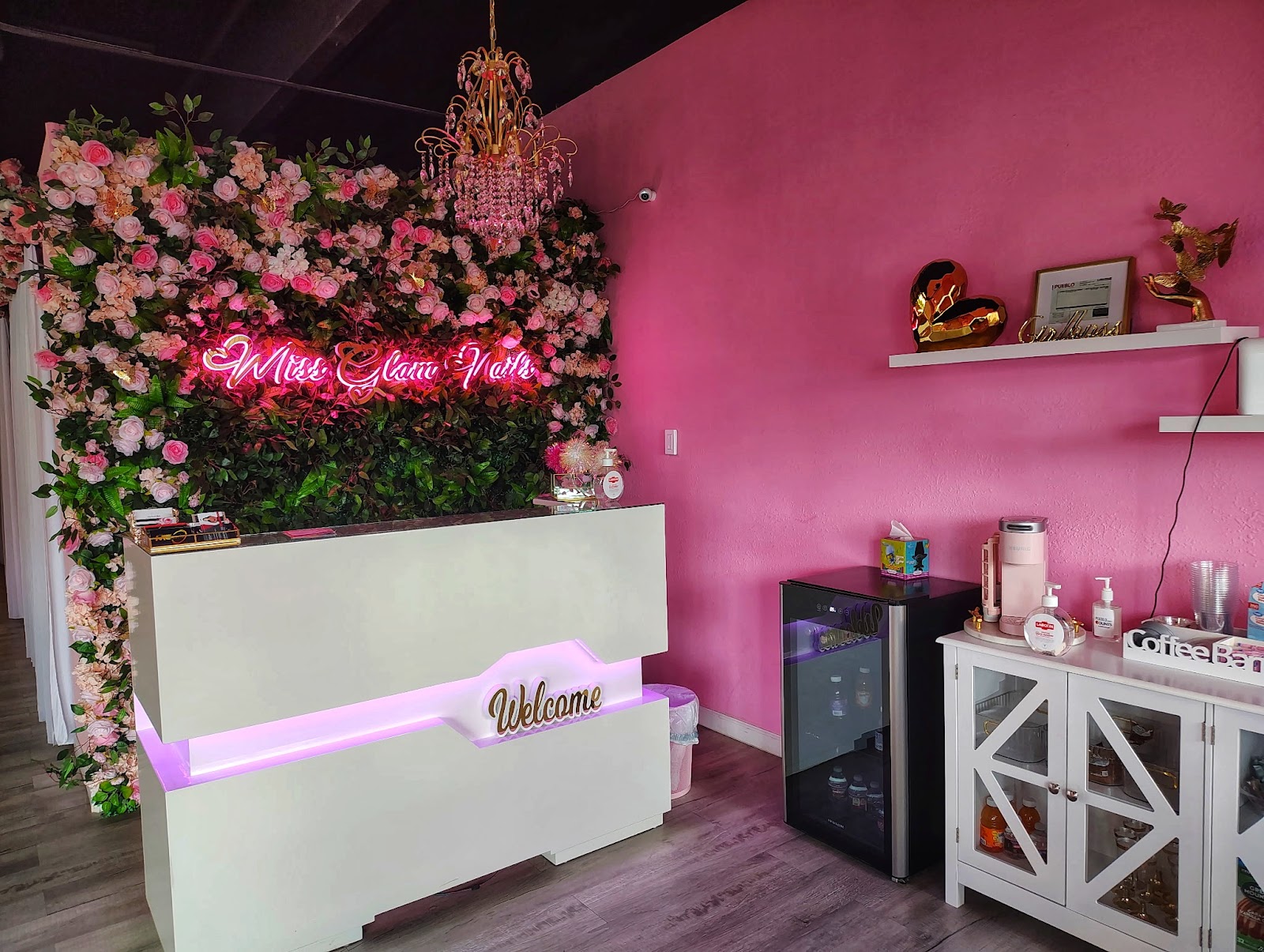 Miss Glam Nails nail photo 7